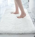 White Bathroom Rug 17x24 - Non-Slip Plush Small Bath Mat, Highly Absorbent & Ultra Soft Fluffy Floor Mat, Machine Washable for Shower and Tub